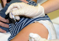 Vaccinazione di un bambino.