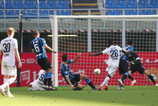 Inter-Bologna 1-1: al 29' st Juwara lasciato libero in area, calcia di sinistro un pallone vagante e infila Handanovic nell'angolo.