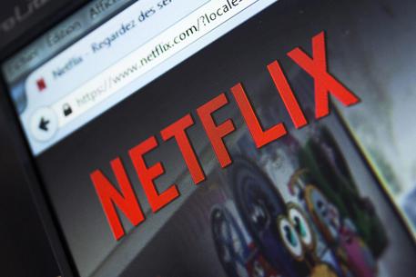 Il logo di Netflix sullo schermo di un computer