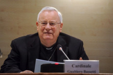 Il presidente della Cei, Cardinale Gualtiero Bassetti.