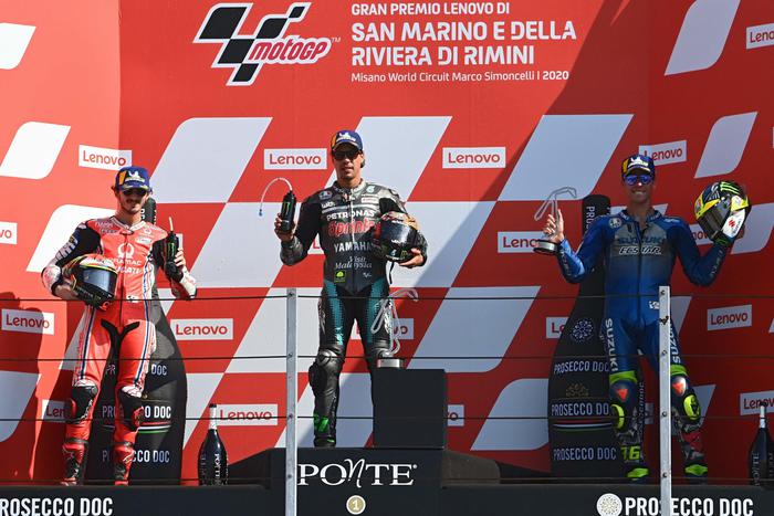 Franco Morbidelli, Francesco Bagnaia e Joan Mir sul podio del Gp di San Marino a Misano.