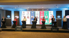 Cinque dei sette candidati alla presidenza di Bolivia partecipano nel recente dibattito tv.