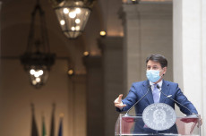 Il Presidente del Consiglio, Giuseppe Conte, ha tenuto una conferenza stampa per illustrare le nuove misure per fronteggiare l'emergenza epidemiologica da Covid-19.