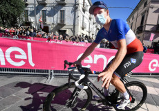 Il francese Arnaud Demare ha fatto il bis al Giro 2020