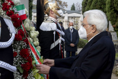 Castegnato - Il Presidente della Repubblica Sergio Mattarella al cimitero di Castegnato
