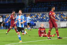 La corsa di Dries Mertens dopo aver messo a segno il suo gol nella partita Napoli - Roma