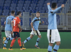 Ciro Immobile festeggia la promozione agli ottavi di Champions della Lazio