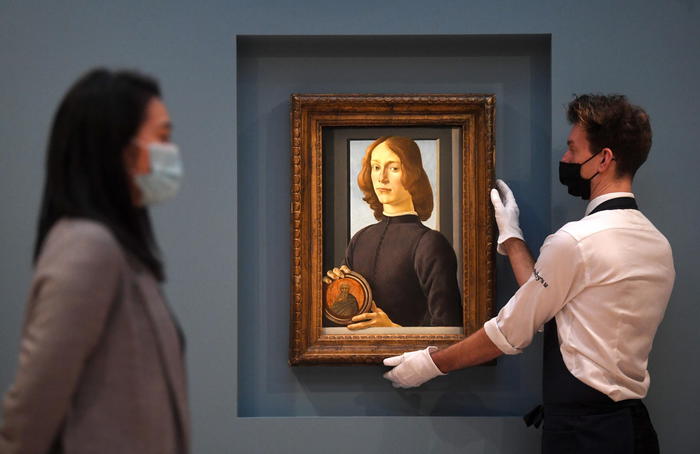 Personale della Sotheby's aggiusta il quadro di Botticelli.
