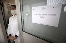 Allo Spallanzani iniziano i richiami delle vaccinazioni anti-Covid.