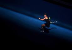 Sara Errani in azione contro Su-Wei Hsieh di Taipei nel Australian Open.