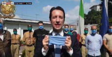 L'ambasciatore italiano in Congo, Luca Attanasio, in un fermo immagine tratto da un video di Sky TG24.