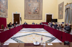 Il presidente incaricato Mario Draghi durante l'incontro con le delegazioni diCGIL CISL UIL a Roma, 10 febbraio 2021.