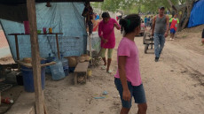 Il campo informale di migranti di Matamoros, Messico.