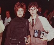 Nada insieme al nostro corrispondente Emilio Buttaro in una foto di metà anni ‘80