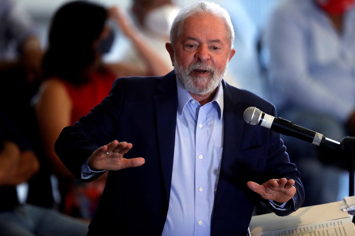 L'ex presidente brasiliano "Lula" da Silva durante la conferenza stampa a San Bernardo do Campo, Sao Paolo.