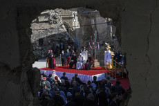 Papa Francesco a Mosul celebra la messa..
