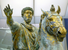 Particolare della statua equestre dell'imperatore Marco Aurelio in Pizza Capidoglio, a Roma.