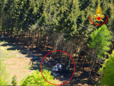 Un'immagine del luogo dell'incidente fornita dall'Ufficio stampa dei Vigili del Fuoco Piemonte.