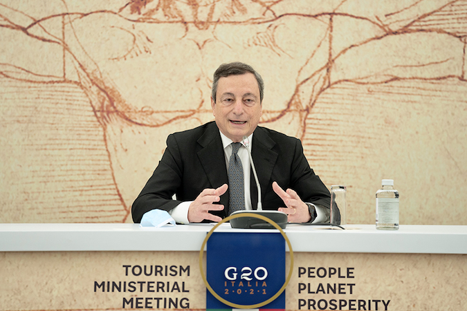 Il Presidente del Consiglio, Mario Draghi, introduce la conferenza stampa della riunione ministeriale del G20 dedicata al Turismo.