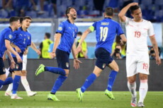 la gioia di Manuel Locatelli dopo il 2-0 contro la Svizzera.