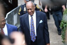 L'attore Bill Cosby arriva al tribunale in Norristown, Pennsylvania, nel 2018, per ricevere la condanna per violenza sessuale.