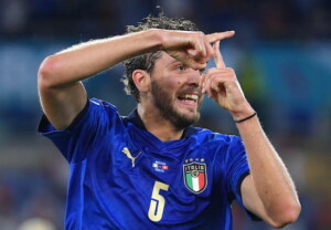 Così Manuel Locatelli il primo gol nella partita vinta dall'Italia contro la Svizzera in Euro 2020