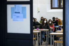 Studenti nelle classi del Liceo Visconti a piazza del Collegio Romano a Roma,