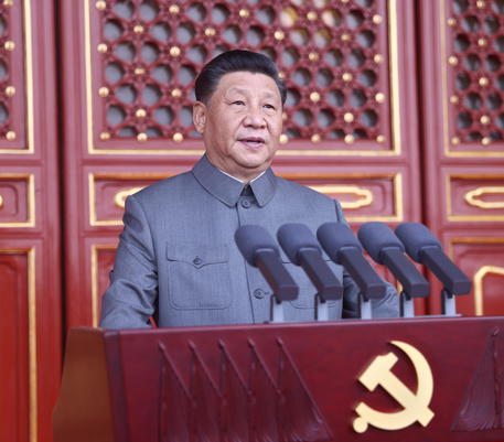 Il presidente cinese Xi Jinping pronuncia un discorso nel comitè centrale del partito comunista