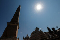 Nel corso dell'imminente fine settimana, secondo il sito www.ilmeteo.it, l'Italia dovrà fare i conti con un vero e proprio boom di caldo.