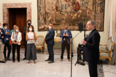 Il Presidente del Consiglio, Mario Draghi, incontra i giornalisti a Palazzo Chigi per un saluto informale prima della pausa estiva.