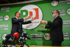 Il candidato sindaco di Roma, Roberto Gualtieri, è arrivato al Nazareno, nel corso della conferenza stampa di Enrico Letta, Roma, 18 ottobre 2021.