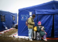 Rifugiati ucraini in un campo allestito nella citta di Siret in Romania