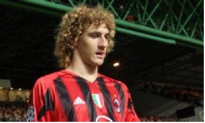 Fabricio Coloccini con la maglia del Milan.