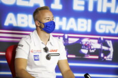 Il pilota russo di Formula 1 Nikita Mazepin del team Haas durante una conferenza stampa.