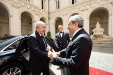 Il Presidente del Consiglio, Mario Draghi, riceve il presidente della Repubblica Algerina Democratica e Popolare, Abdelmadjid Teboune.