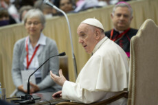 Papa Francesco durante l'udienza alle partecipanti allAssemblea plenaria dellUnione Internazionale delle Superiore Generali