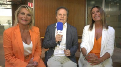 Paola Perego e Simona Ventura al microfono di Emilio Buttaro per “La Voce d’Italia”
