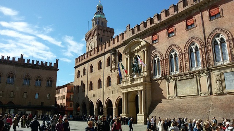 Bologna, Piazza Grande