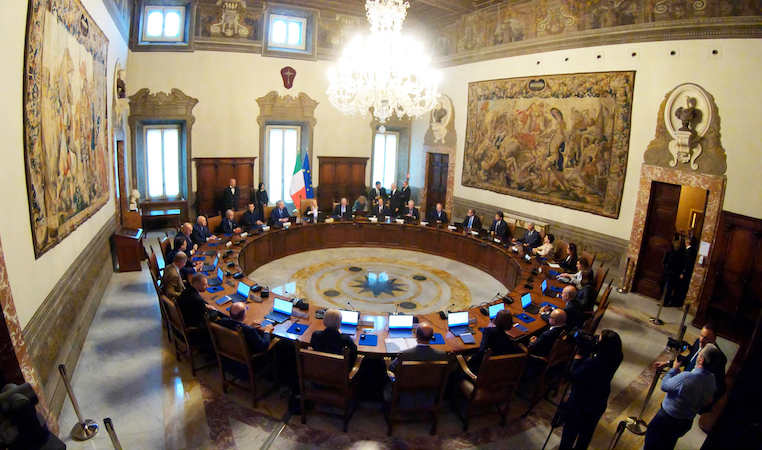 Il Presidente del Consiglio, Giorgia Meloni, ha presieduto a Palazzo Chigi la prima riunione del Consiglio dei Ministri