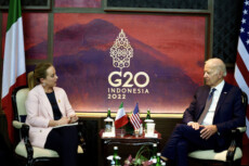 Il Presidente del Consiglio, Giorgia Meloni, incontra il Presidente degli Stati Uniti d’America, Joseph R. Biden jr, in occasione del Vertice dei Capi di Stato e di Governo G20