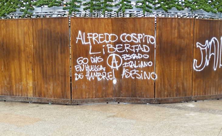 Graffiti nella piazza Sol in Madrid.