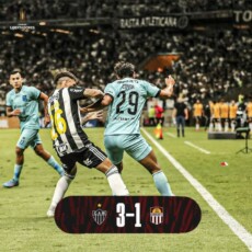 Ua fase di gioco della partita vinta dall?Atlético Mineiro sul Carabobo.